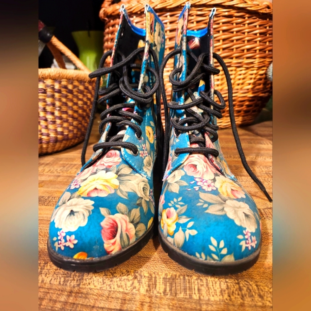Floral Blue Women's Boots
